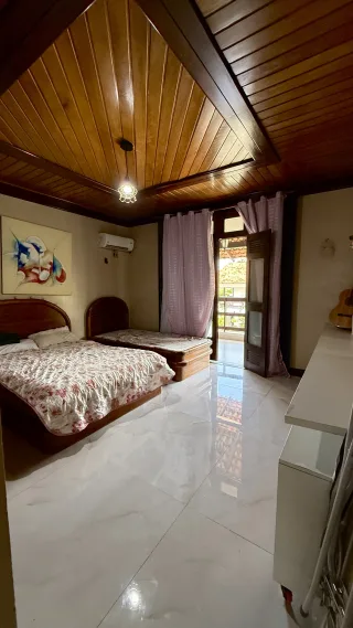 Casa nova- centro de Salinas