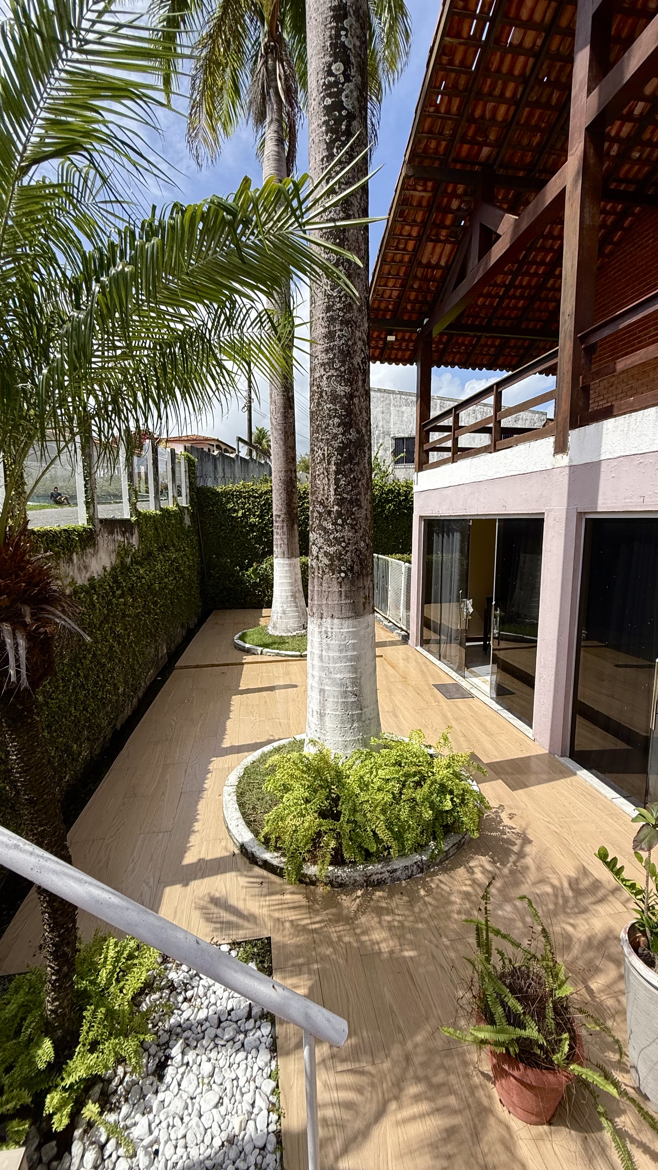 Casa nova- centro de Salinas