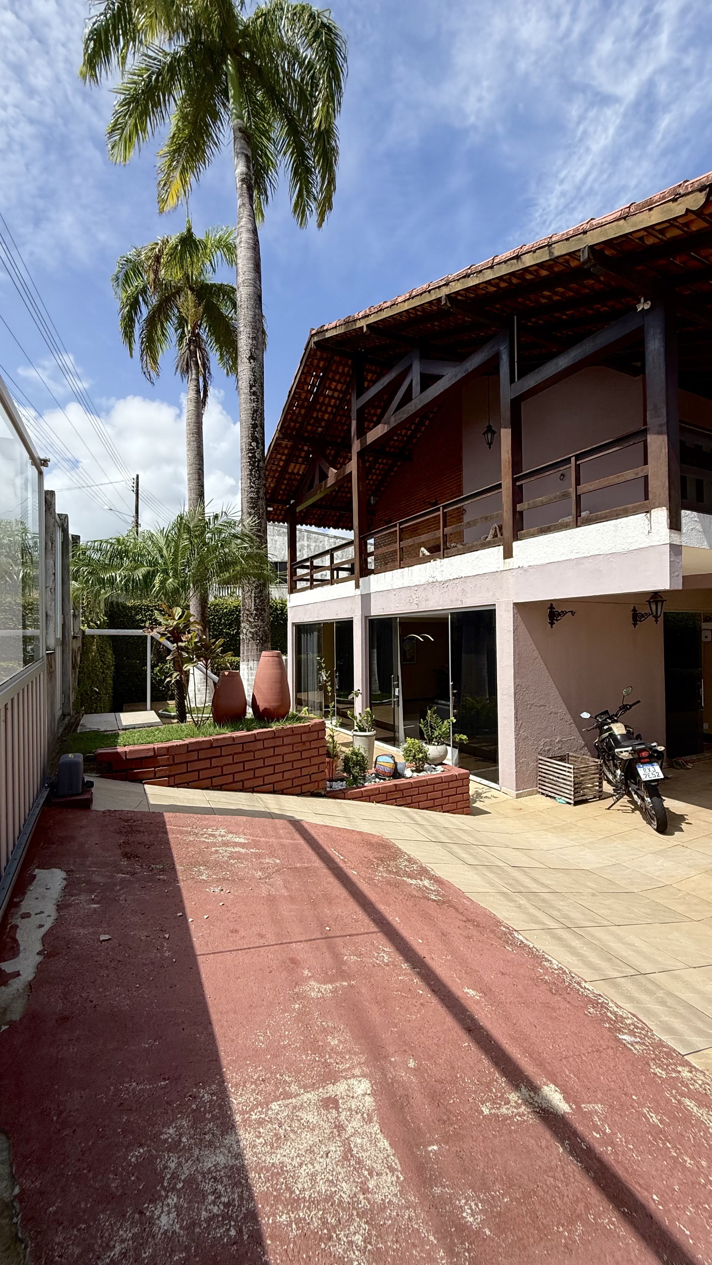 Casa nova- centro de Salinas