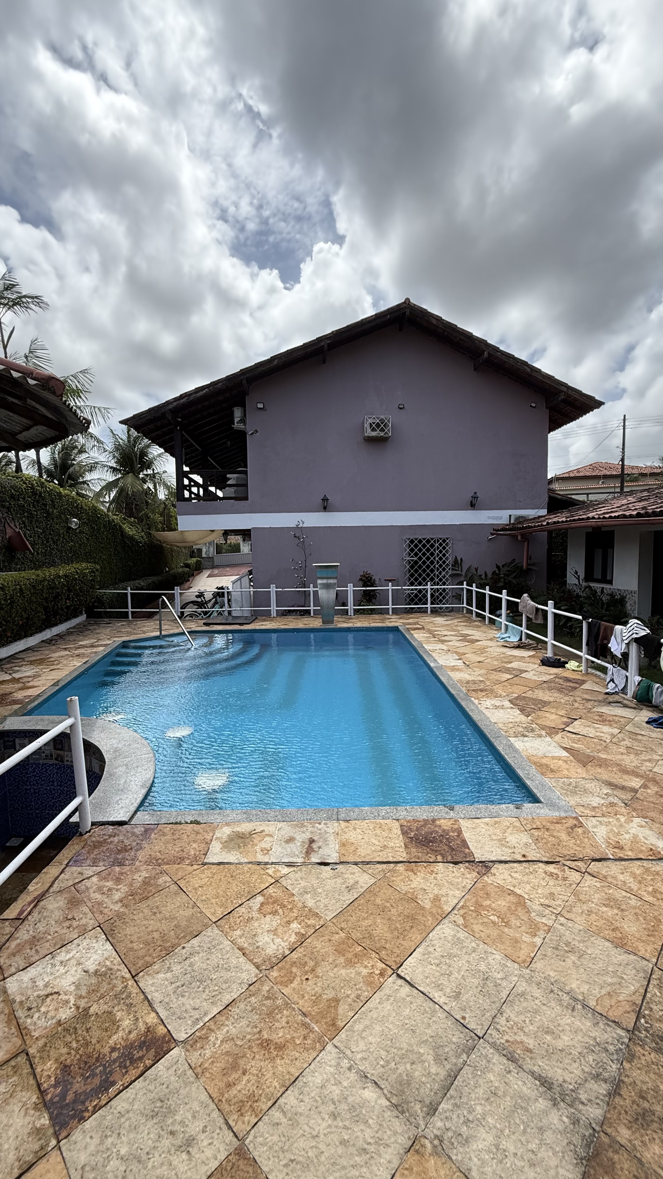 Casa nova- centro de Salinas