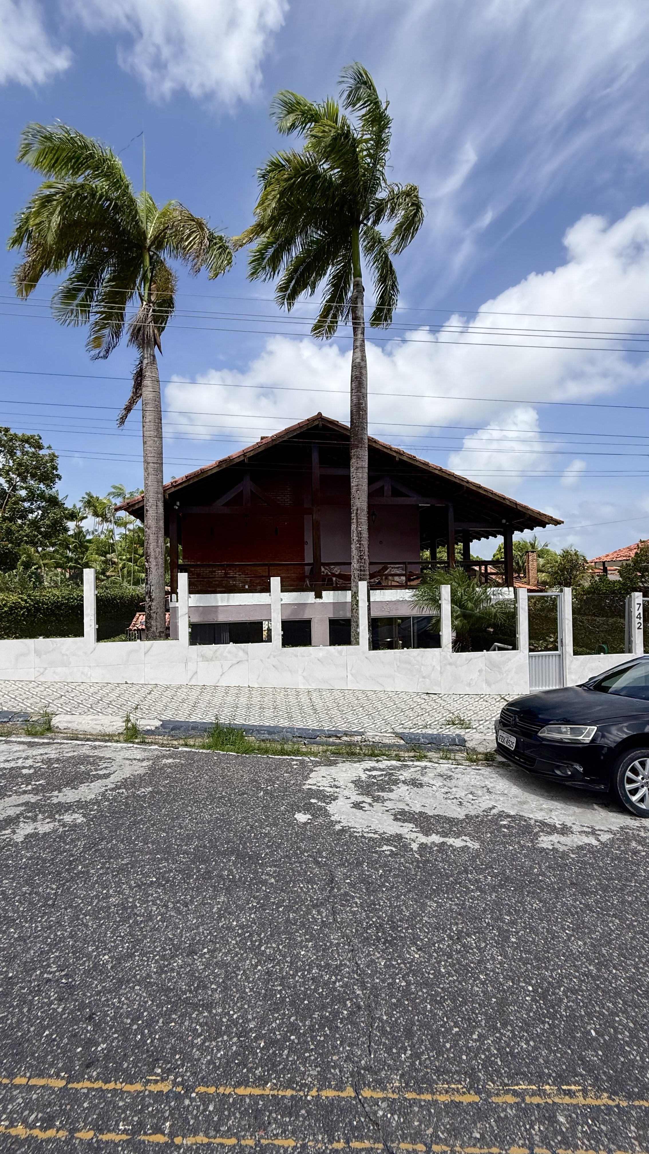 Casa nova- centro de Salinas